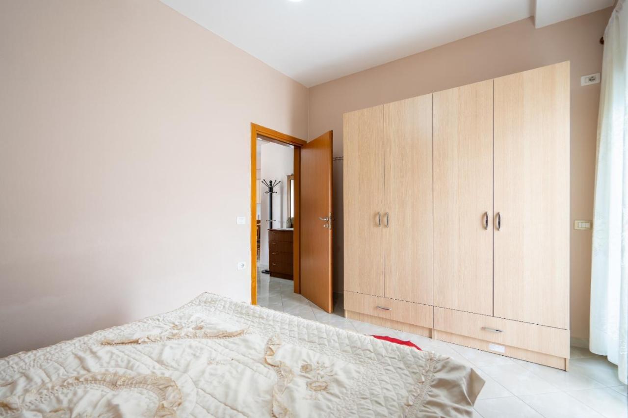 Ramo Apartment *